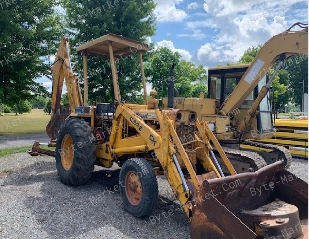 Case 580CK Series B Tractor with Shuttle Transmission Parts Catalog in PDF image
