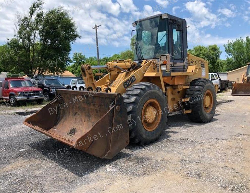 Case 621B/ 721B Loader Service Manual in PDF image