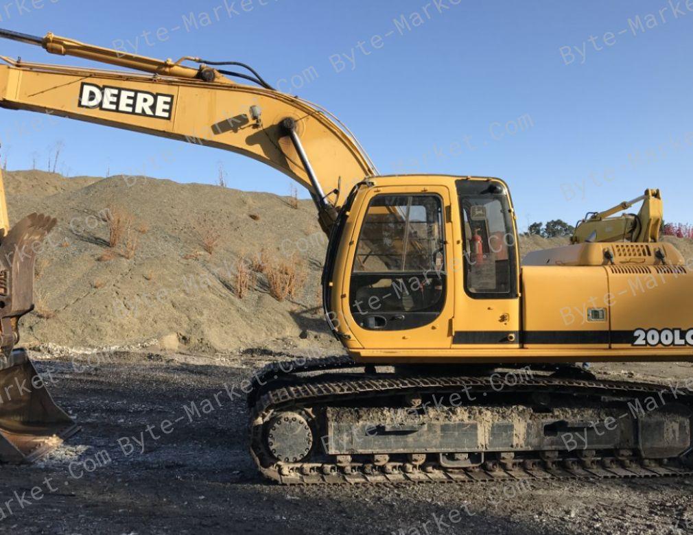 John Deere 200LC Excavator Technical Manual in PDF image