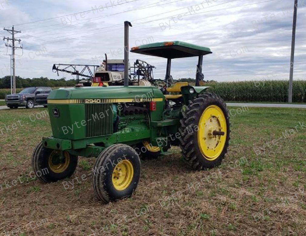 John Deere 2940 Tractor Technical Manual in PDF image