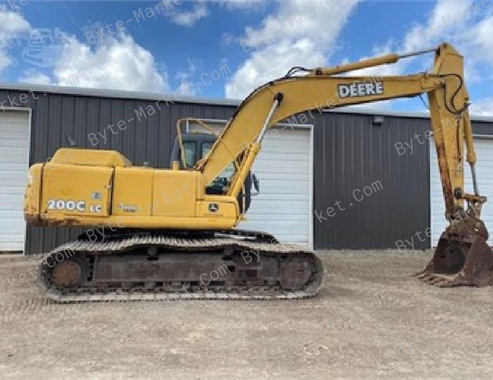 John Deere 330 LCR Hydraulic Excavator Technical Manual in PDF image