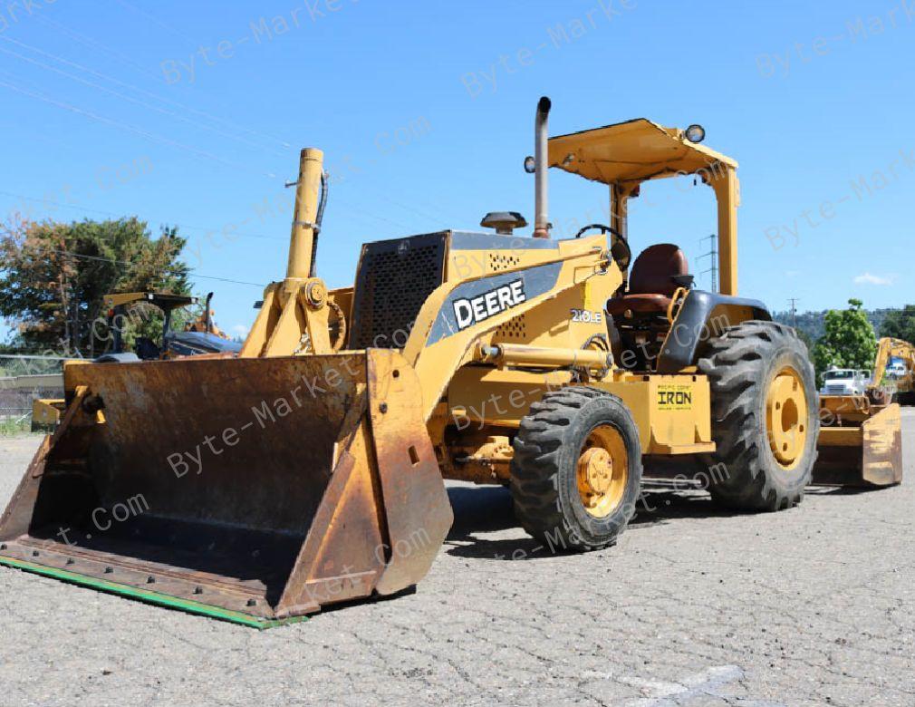 John Deere Landscape Loader 210LE Parts Catalog in PDF image