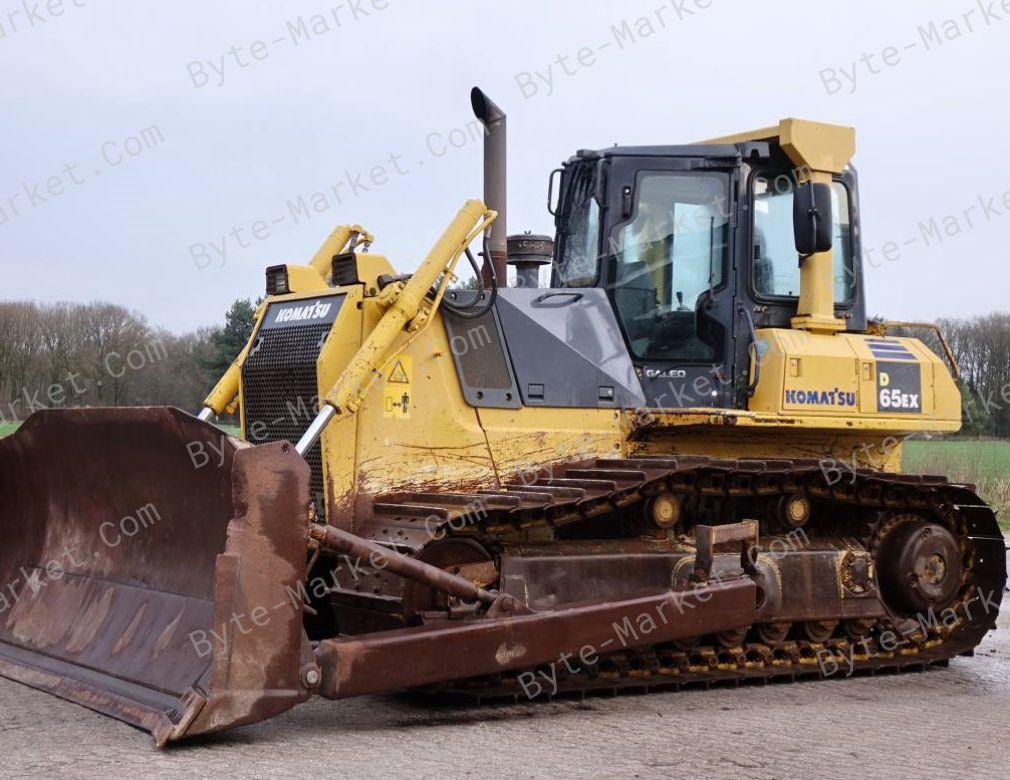Komatsu Bulldozer D65EX-15/D65PX-15/D65WX-15 Set of Shop Manuals in PDF image
