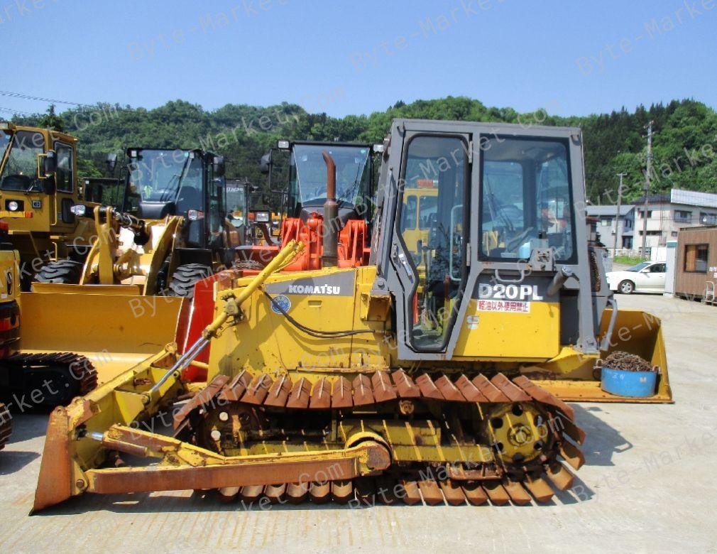 Komatsu D20PL/PLL/AG-7/D20P/PG-7A/D21A/S/AG/QG-7/D21PG-7A Bulldozers Shop Manual in PDF image