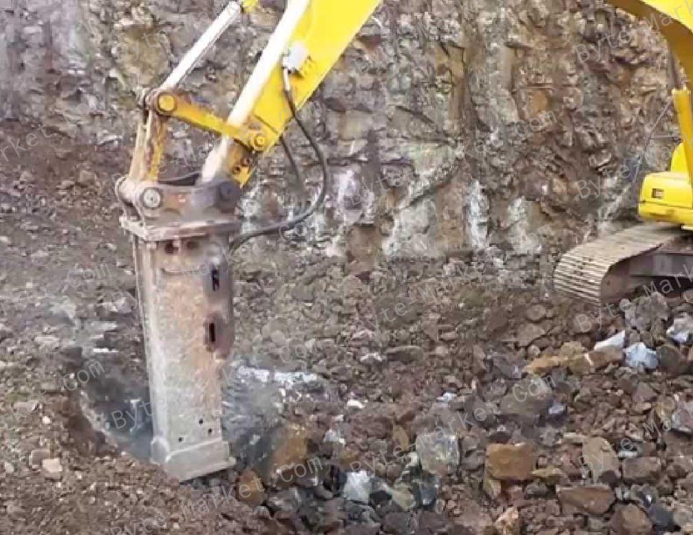 Komatsu Hydraulic Breaker JPB70 Operation/Maintenance Manual in PDF image