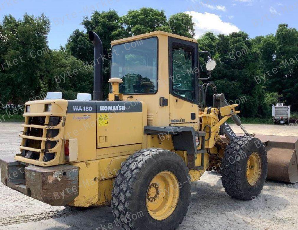 Komatsu WA180-3/WA180-3 (EU) Wheel Loaders Set of Shop Manuals in PDF image