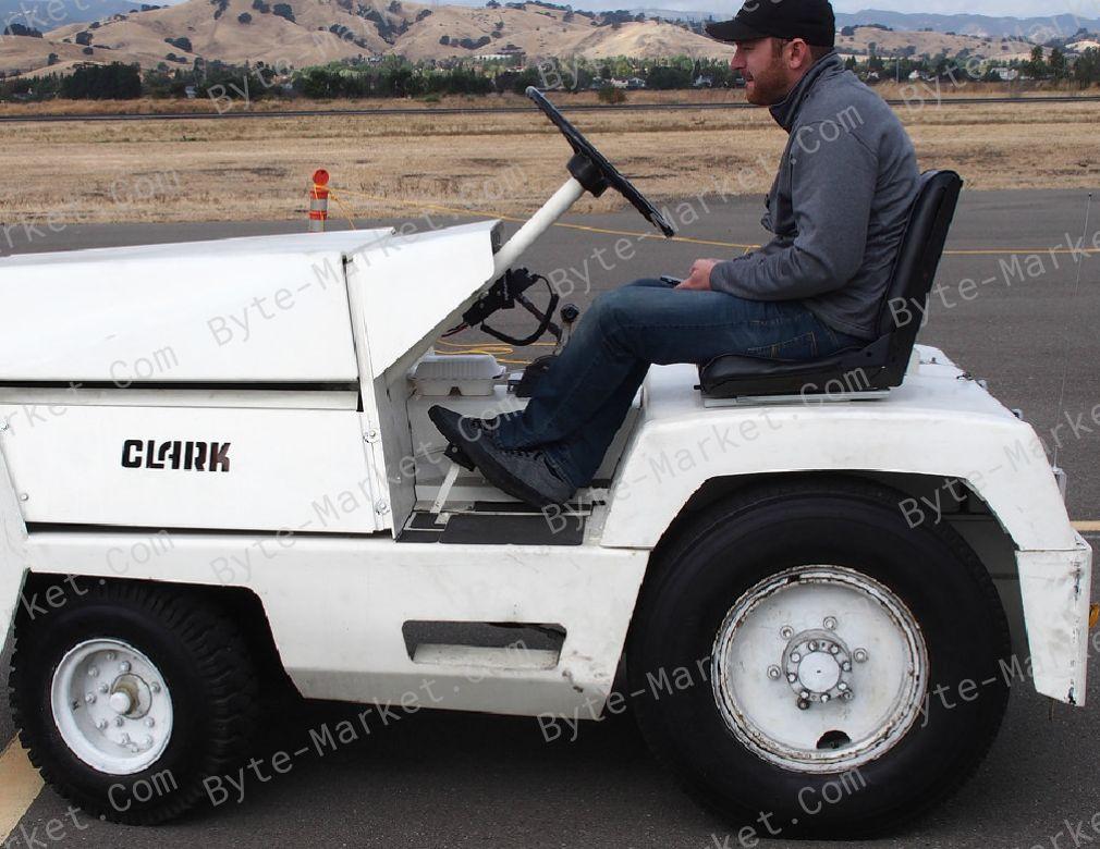 Clark GT30/50/60E Gasoline Tractor Service Manual in PDF image