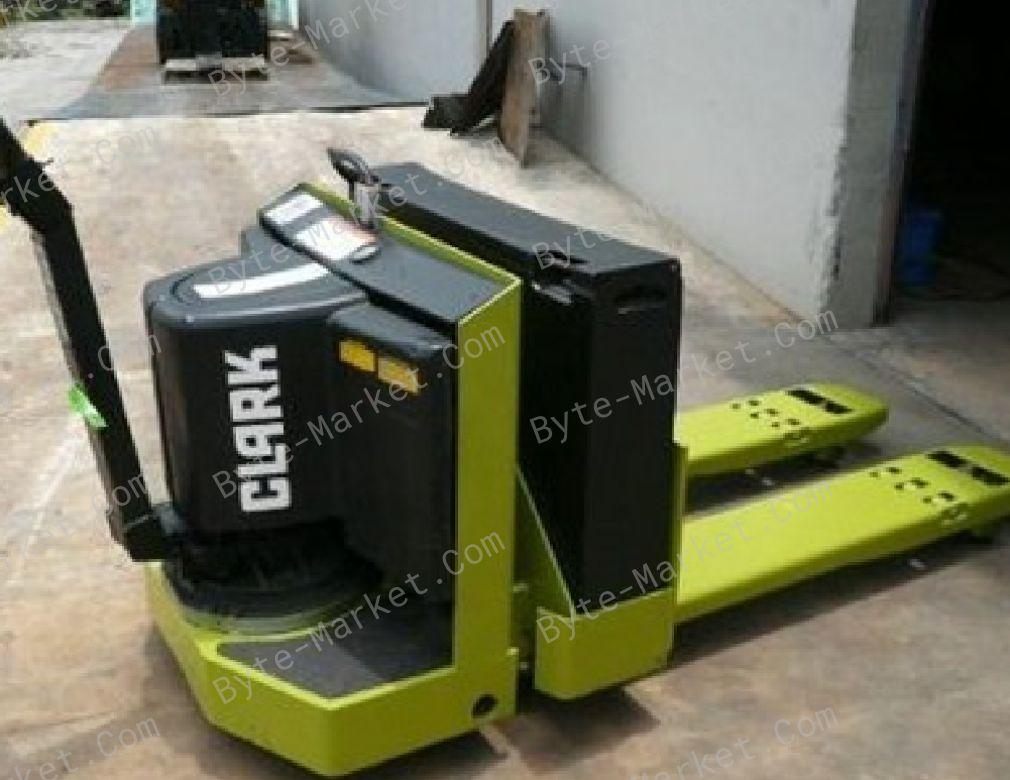 Clark PWD/HWD 25/30/36 Lift Trucks Service Manual in PDF image