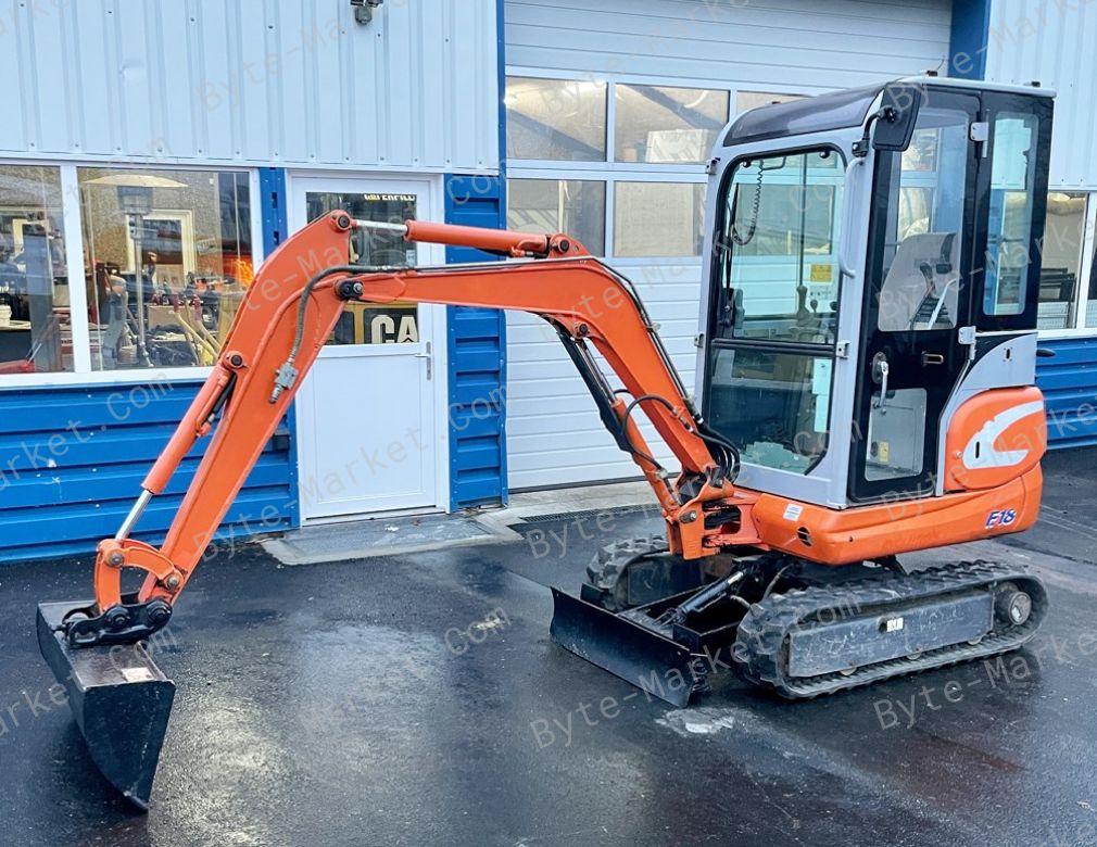 Fiat Kobelco E30.2SR/E35.2SR Excavators Workshop Manuals in PDF image