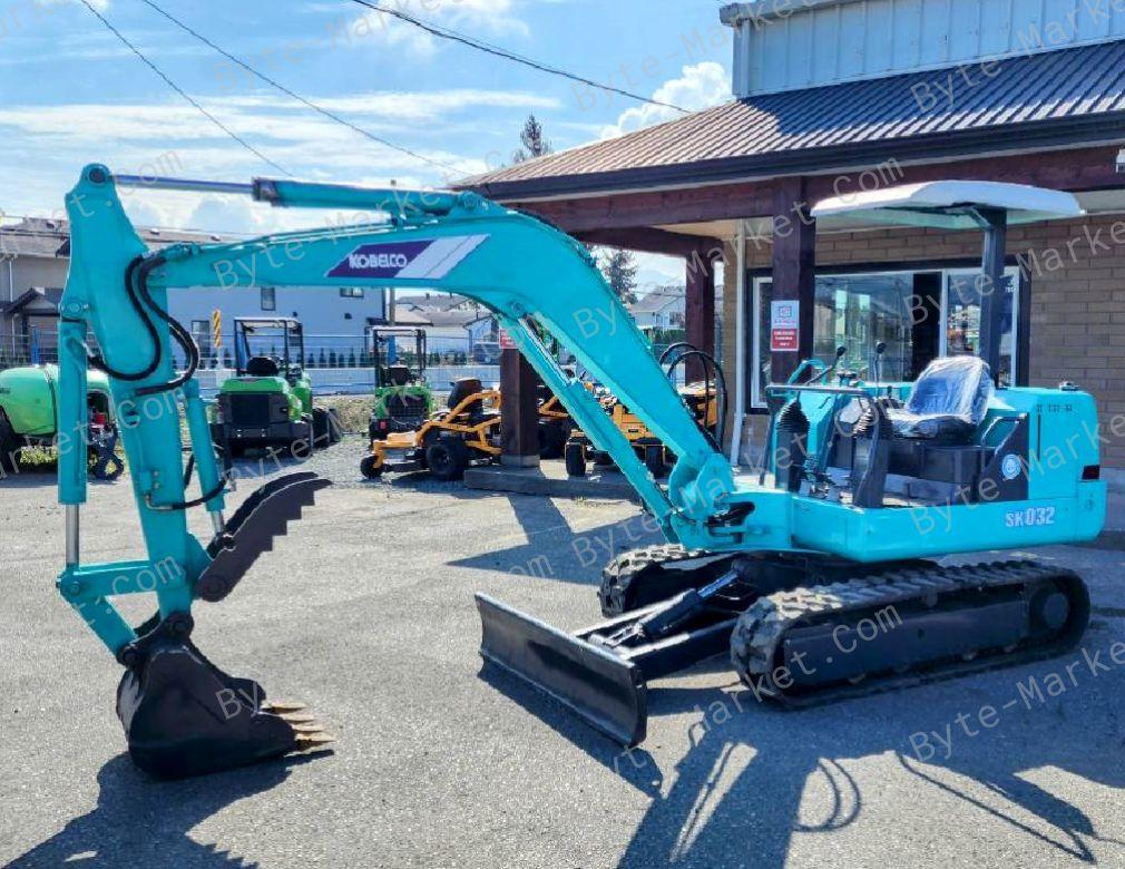 Kobelco SK30SR-2/ SK35SR-2 Hydraulic Excavator Shop Manual in PDF image