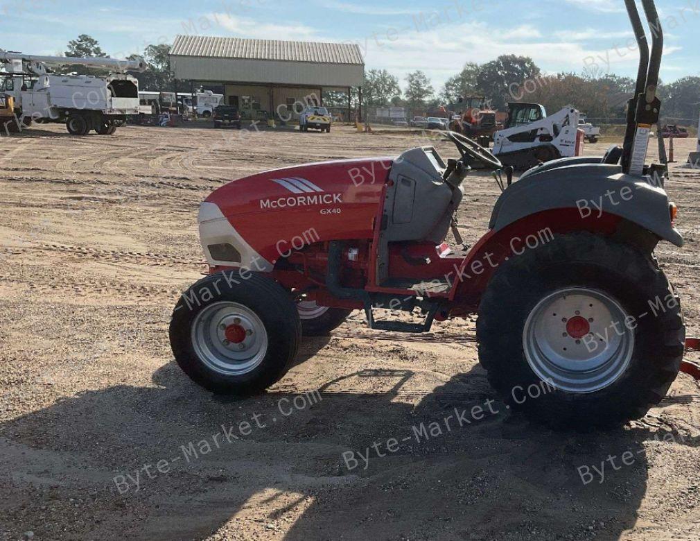 McCormick GX-40H GX-45H GX-50H Tractors Repair Manual in PDF image