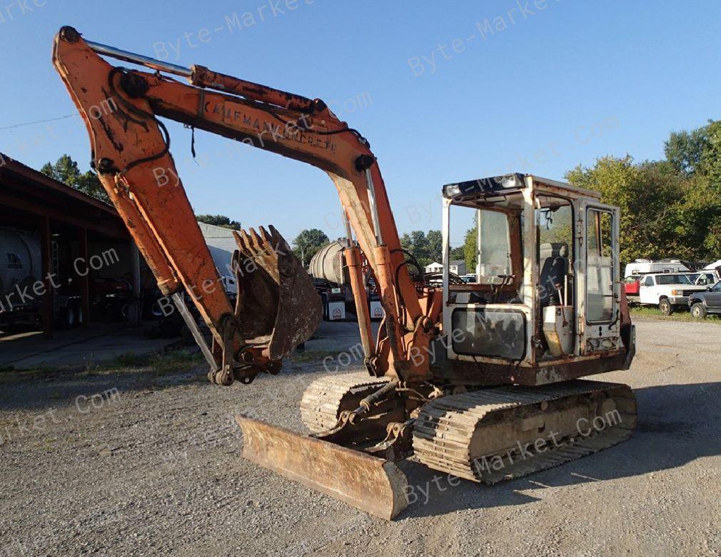 Takeuchi TB45 Compact Excavator Workshop Manual in PDF image