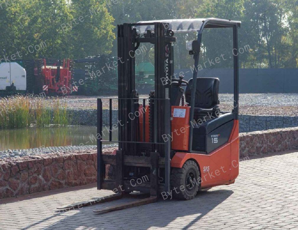 Toyota Forklift Trucks 7 FBEST 10-15 Series Manual in PDF image